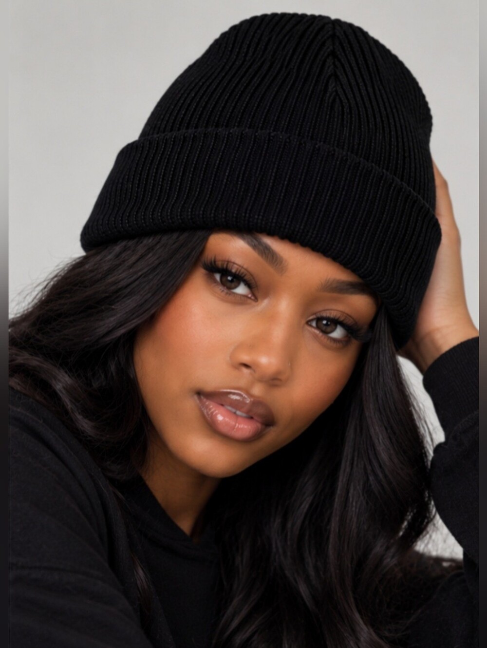 Ribbed Knit Beanie Hat in Black